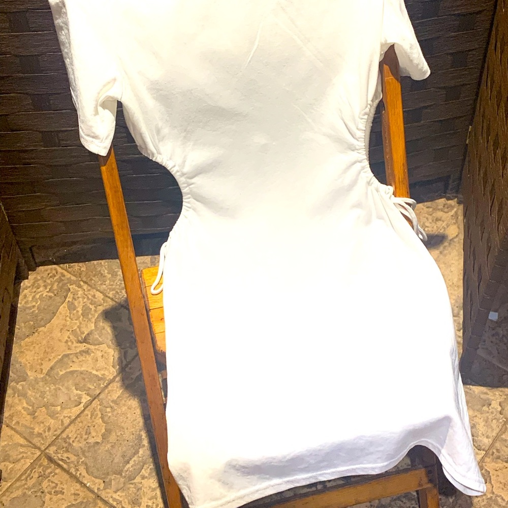 Casual white dress 👗
